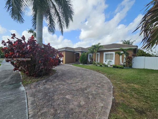 718 SE 12th Ter, Unit ., Homestead, FL 33033