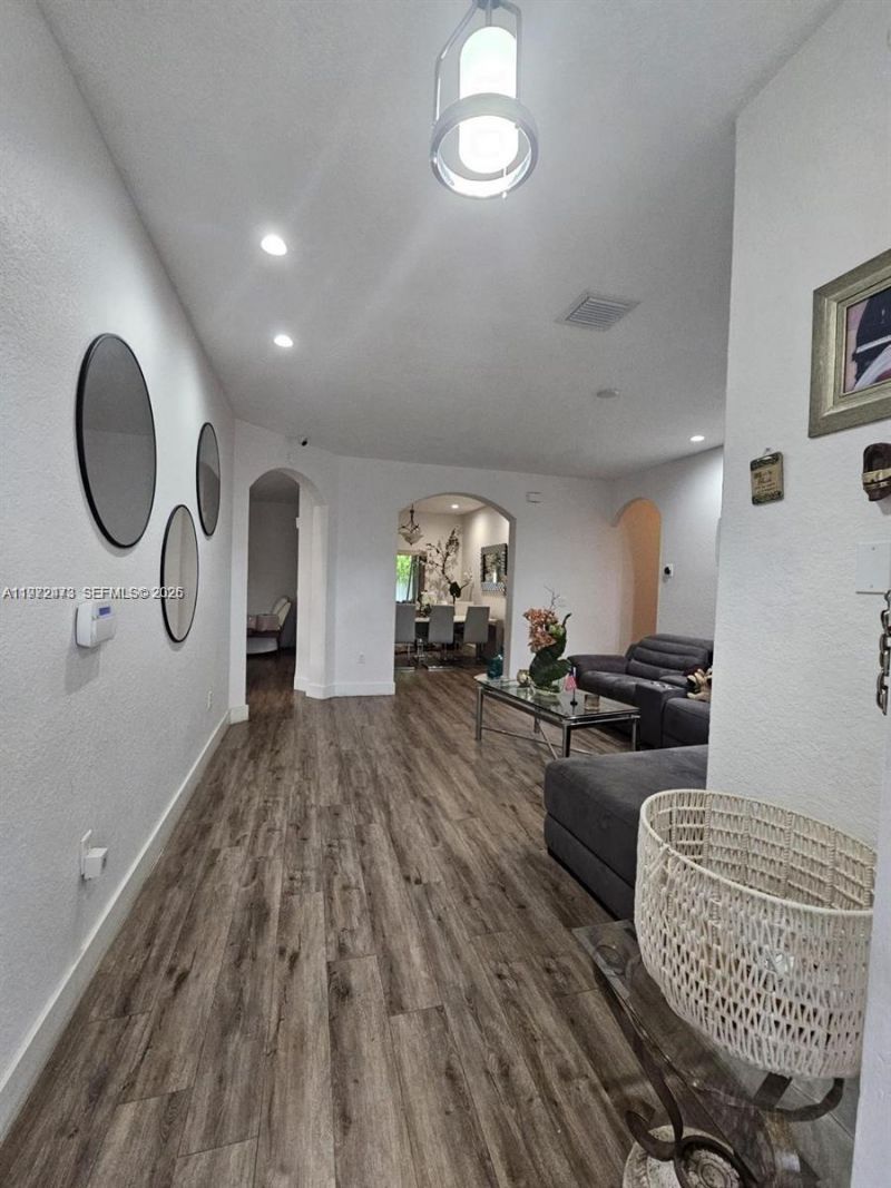 718 SE 12th Ter, Unit ., Homestead, FL 33033 Photo