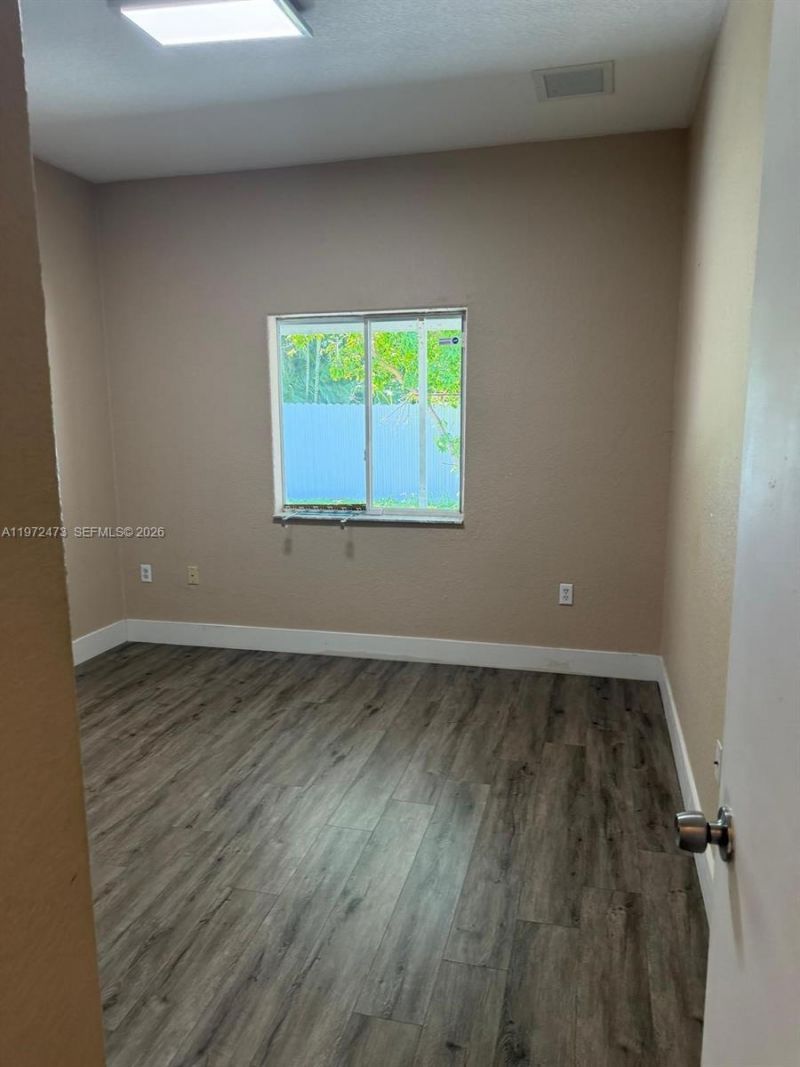 718 SE 12th Ter, Unit ., Homestead, FL 33033 Photo