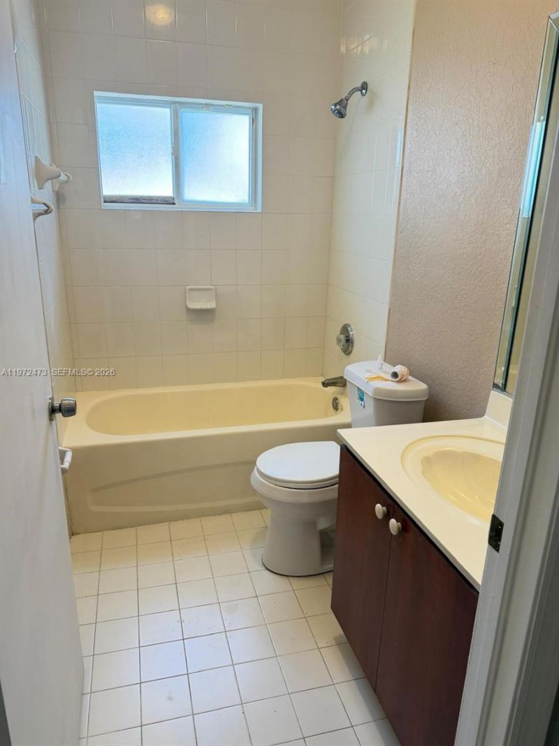 718 SE 12th Ter, Unit ., Homestead, FL 33033 Photo