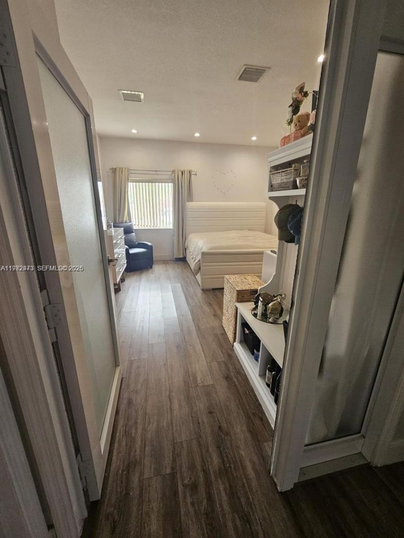 718 SE 12th Ter, Unit ., Homestead, FL 33033 Photo