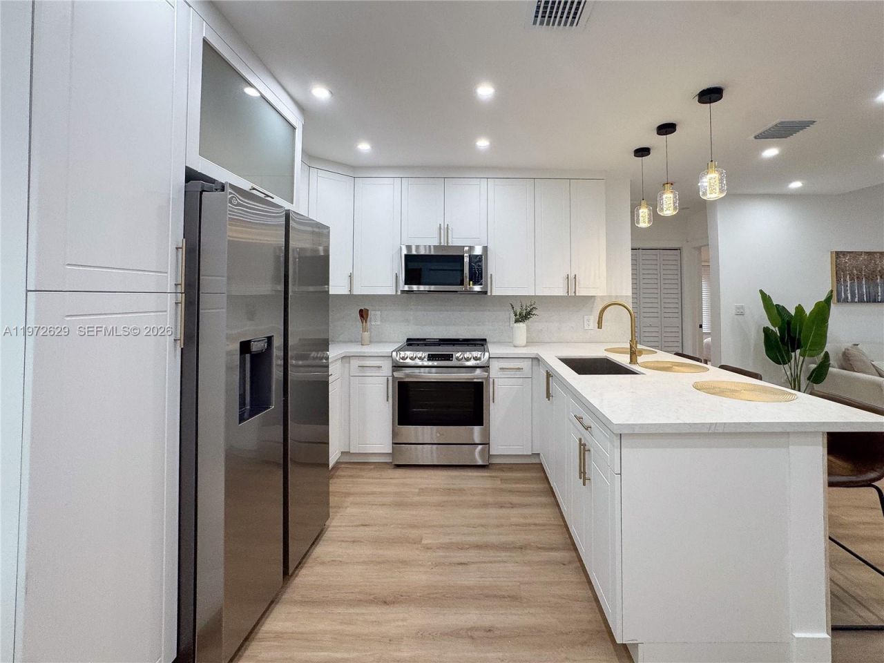 1035 NW 64th St, Miami, FL 33150 Photo