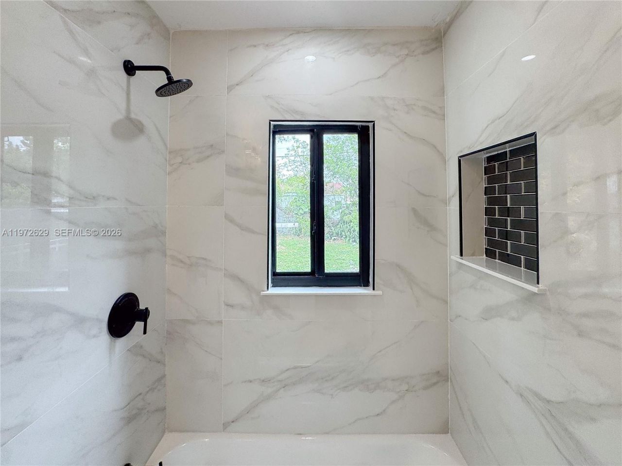 1035 NW 64th St, Miami, FL 33150 Photo