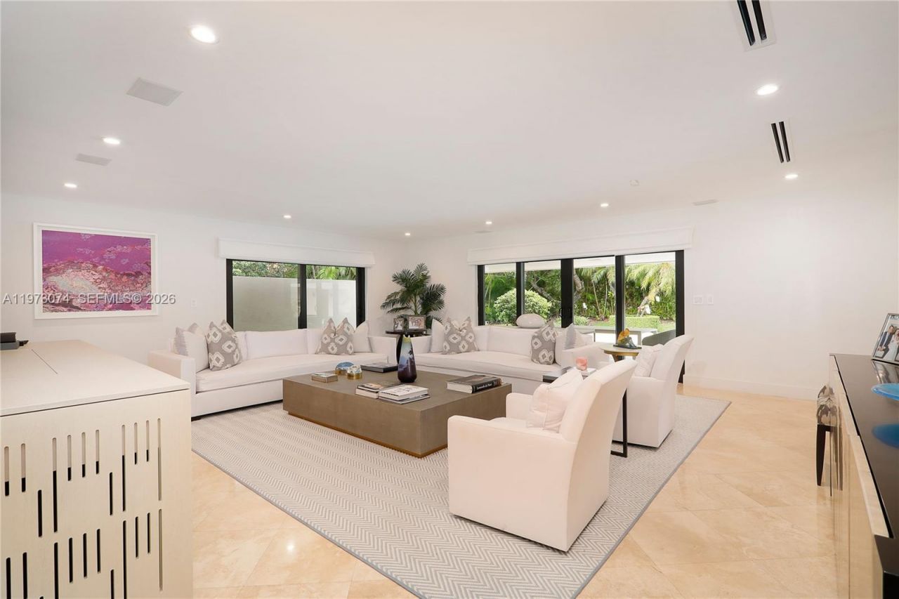 7322 Vistalmar St , Coral Gables, FL 33143 Photo