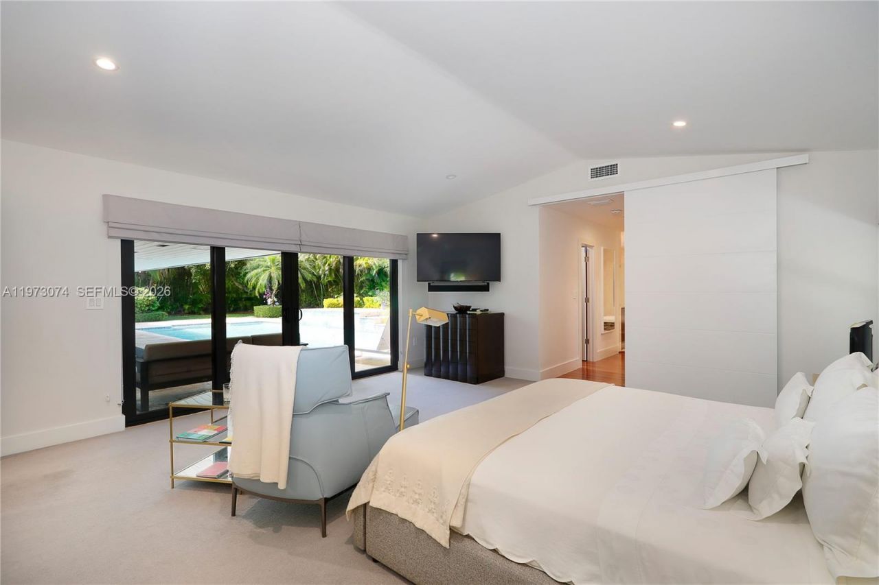 7322 Vistalmar St , Coral Gables, FL 33143 Photo