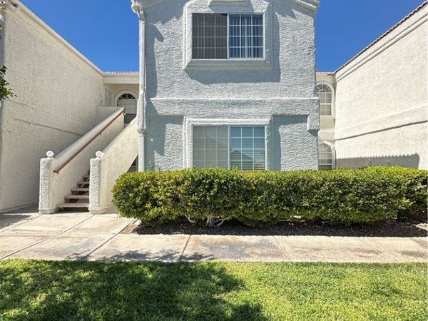 1800 Edmond Street, Unit 227, Las Vegas, NV 89146