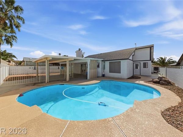 826 Anchor Drive, Henderson, NV 89015
