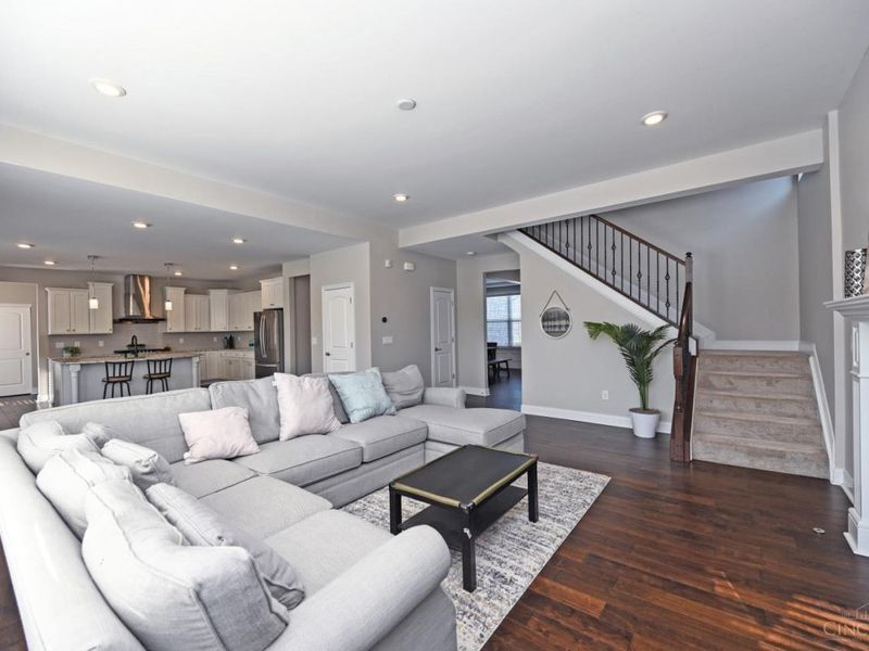 4293 Highland Green Drive, Mason, OH 45040 Photo 18