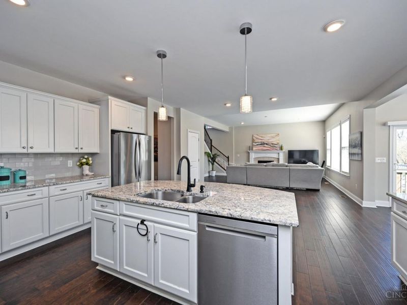 4293 Highland Green Drive, Mason, OH 45040 Photo 30