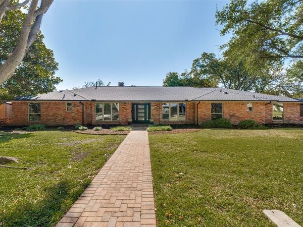 4426 Laren Lane, Dallas, TX 75244