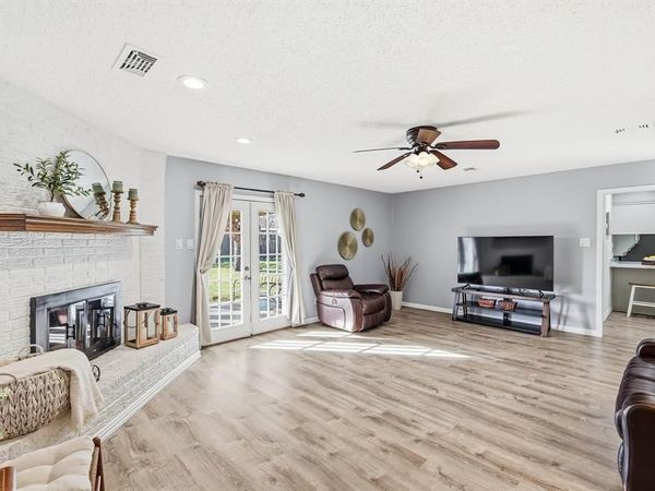 816 Ruidoso Drive, Saginaw, TX 76179