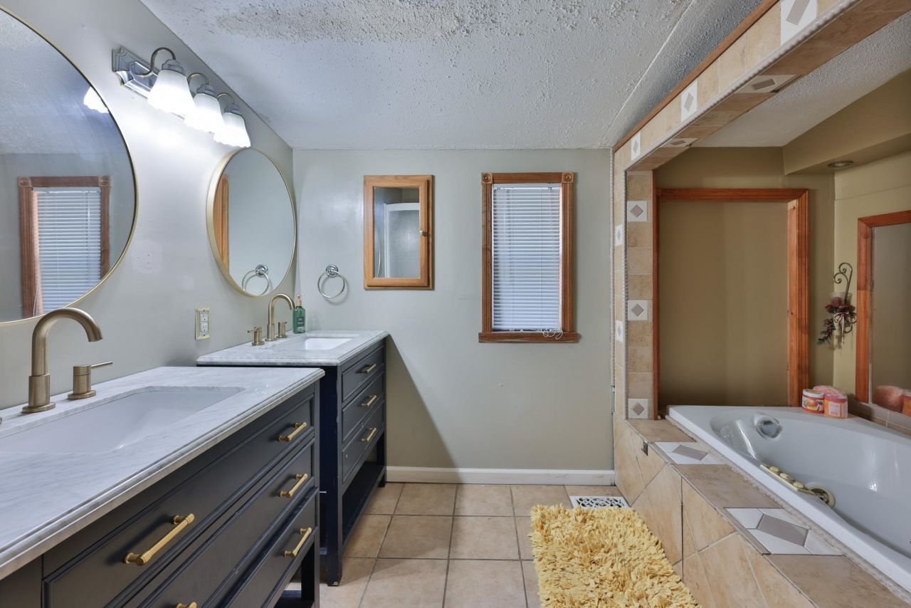 410 Pearl St.  Photo 12