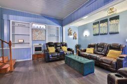 410 Pearl St.  photo 4