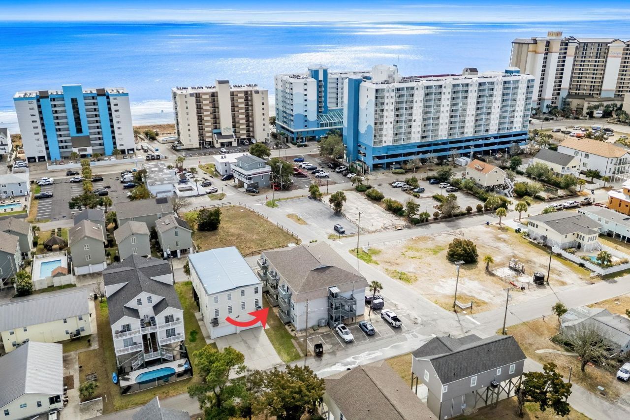 300 47th Ave. N  Photo 4