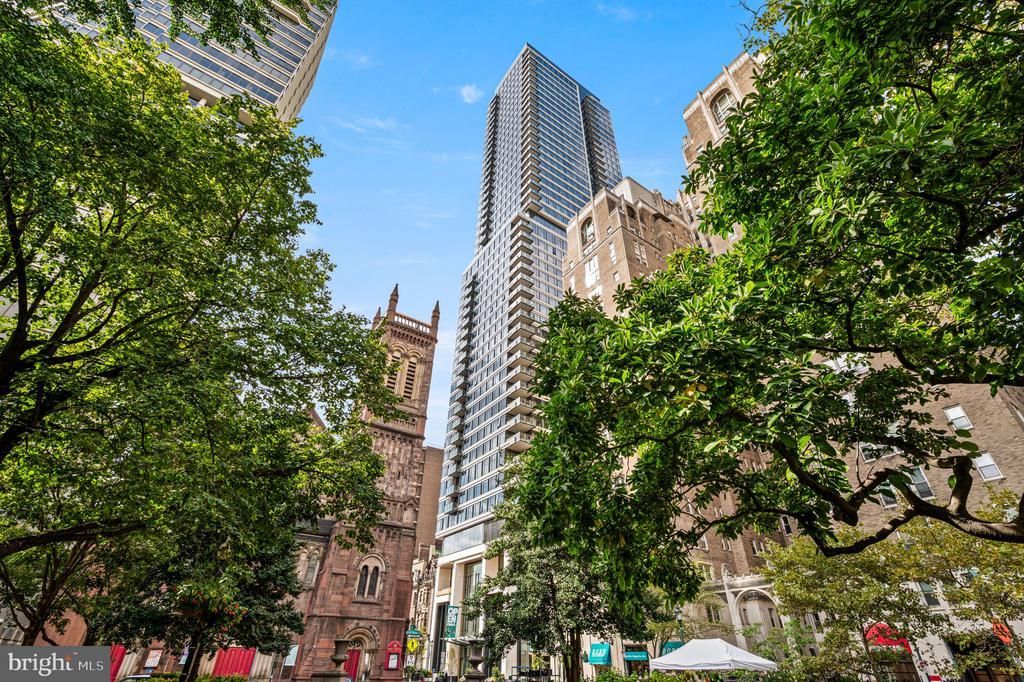 1911 Walnut Street, Unit 4201, Philadelphia, PA 19103 Main Photo