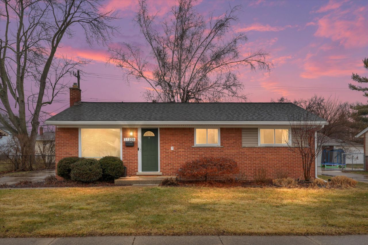 37208 Gilchrist Street, Westland, MI 48186 Main Photo