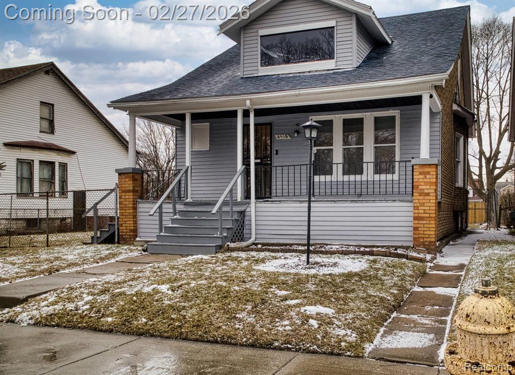 4518 Bewick Street, Detroit, MI 48214 Main Photo