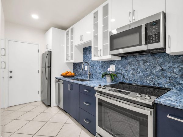 299 SW 7th Street, Unit 106, Boca Raton, FL 33432