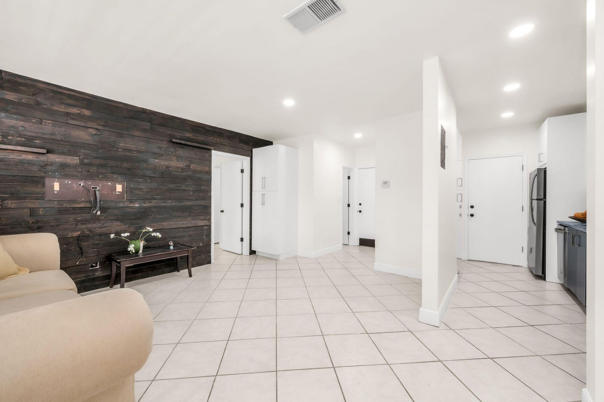 299 SW 7th Street, Unit 1060, Boca Raton, FL 33432 Photo