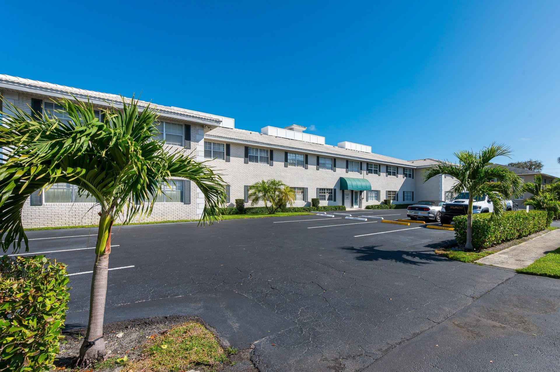 299 SW 7th Street, Unit 106, Boca Raton, FL 33432 Photo