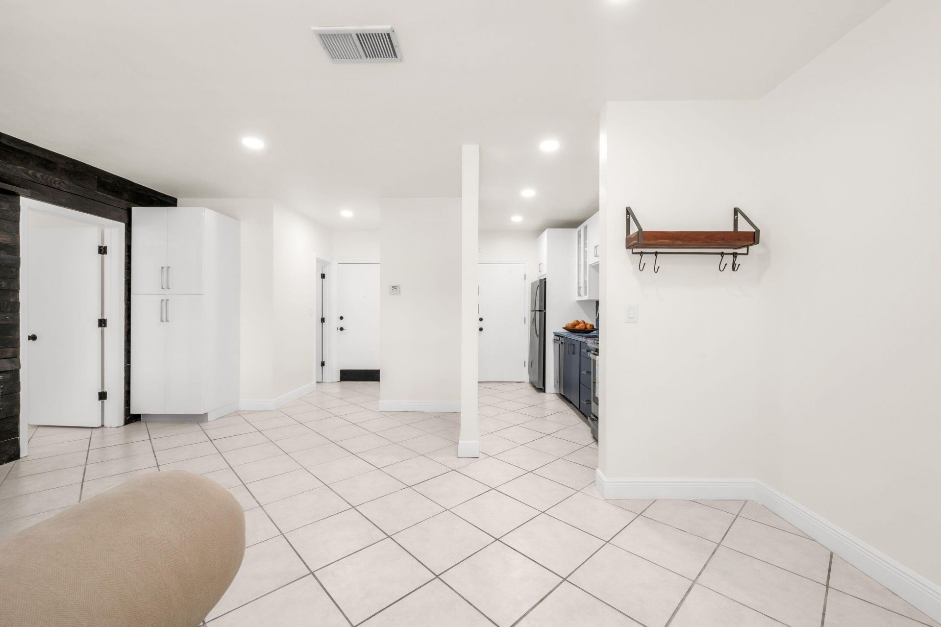 299 SW 7th Street, Unit 1060, Boca Raton, FL 33432 Photo