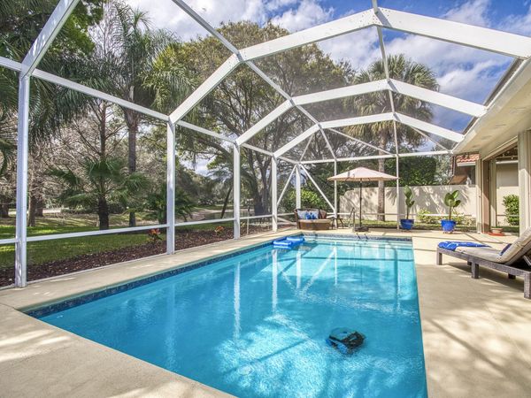 117 Winter Club Court, Palm Beach Gardens, FL 33410