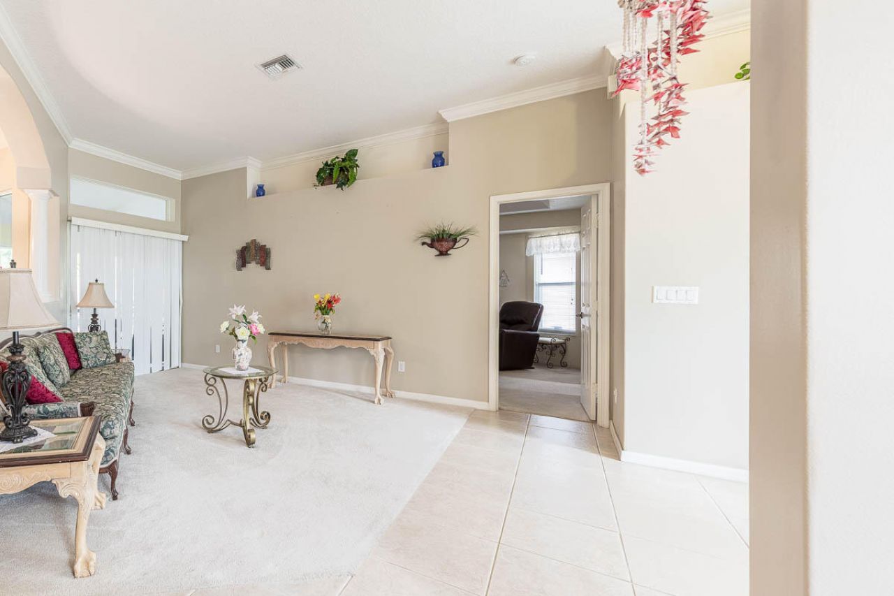 2417 SE Dogwood Avenue, Port Saint Lucie, FL 34952 Photo