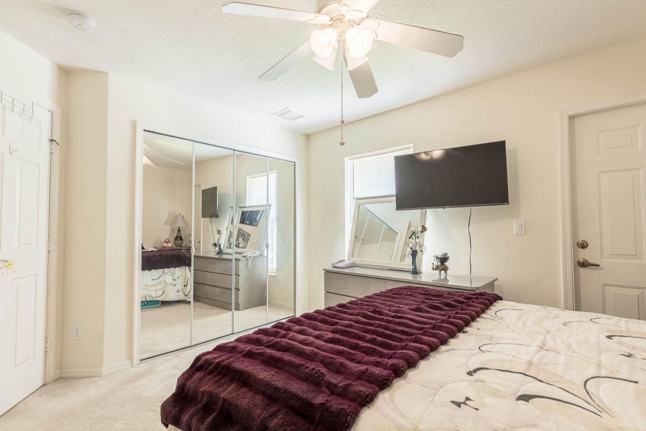 2417 SE Dogwood Avenue, Port Saint Lucie, FL 34952 Photo