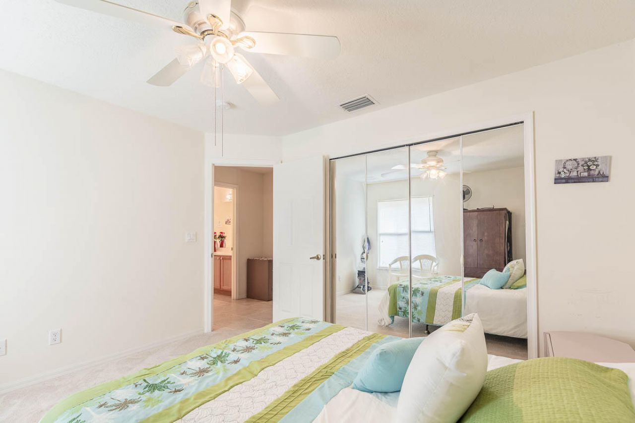 2417 SE Dogwood Avenue, Port Saint Lucie, FL 34952 Photo