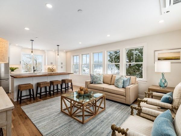 145 Main Street, Unit 4, Essex, MA 01929