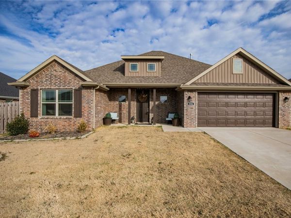 334 W Tyler Road, Farmington, AR 72730