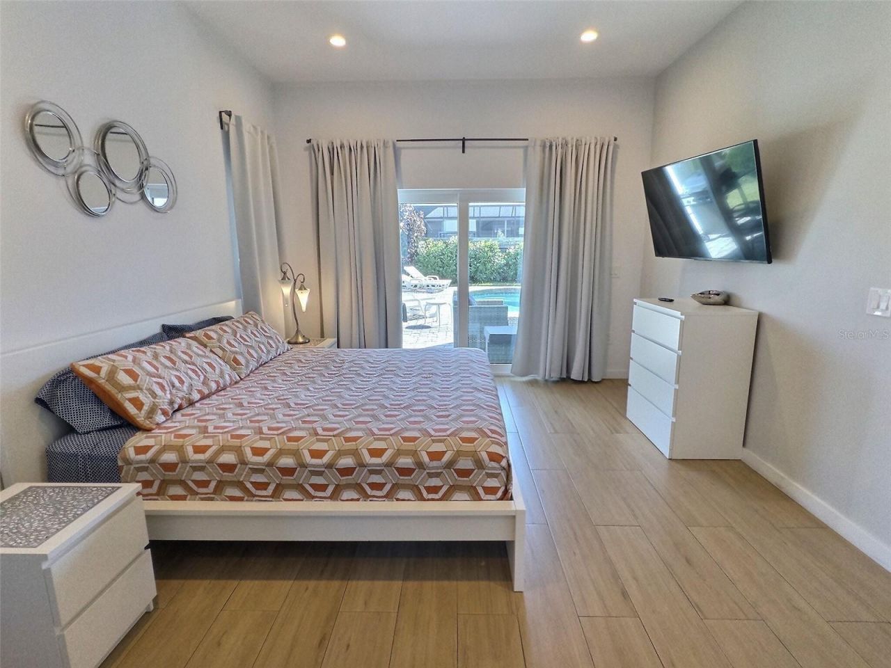 4630 Classique Drive , Sarasota, FL 34243 Photo