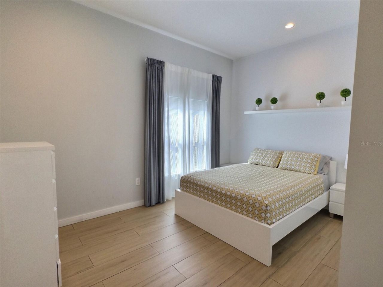 4630 Classique Drive , Sarasota, FL 34243 Photo