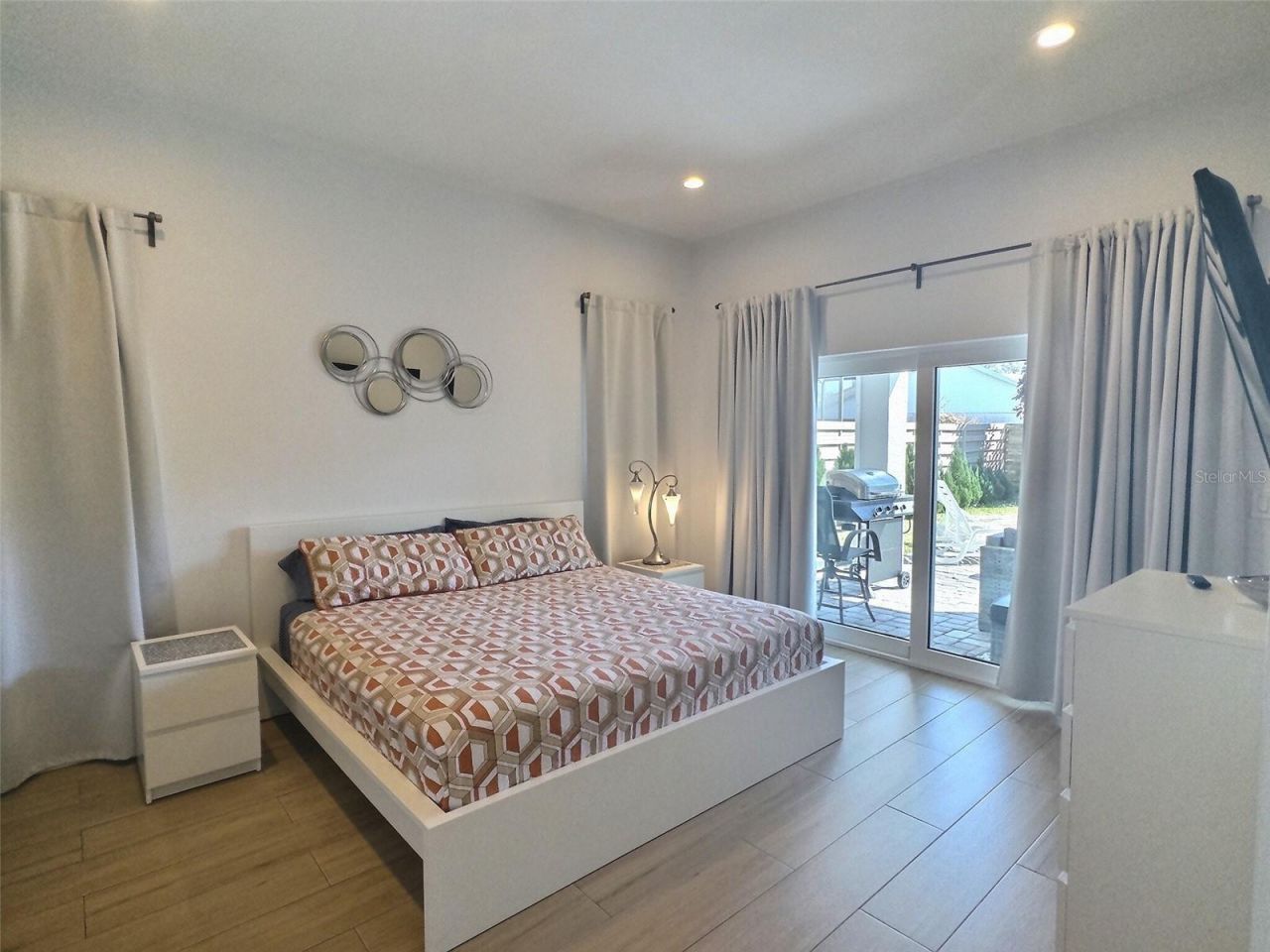 4630 Classique Drive , Sarasota, FL 34243 Photo