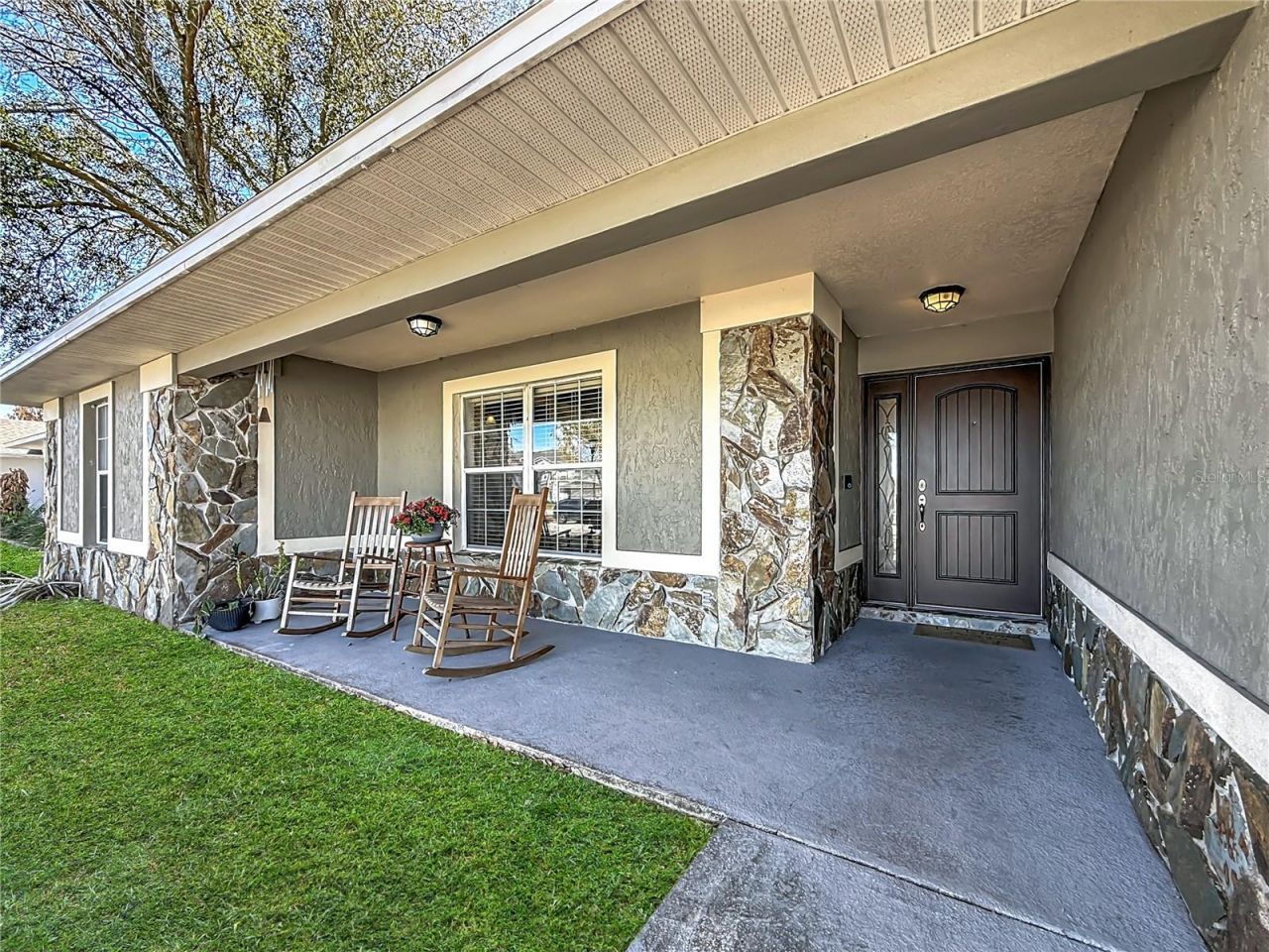 129 Evergreen Drive, Auburndale, FL 33823 Photo