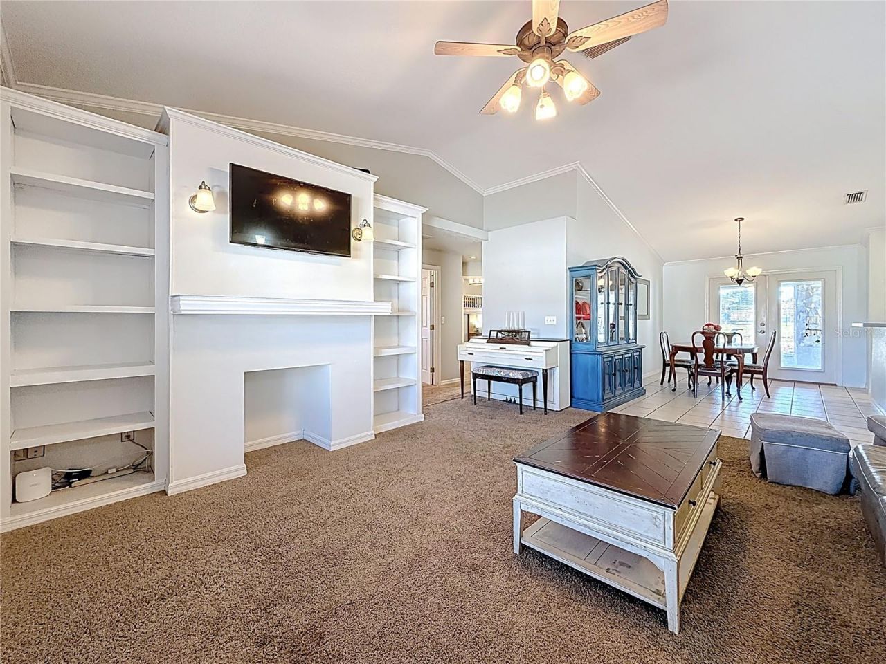 129 Evergreen Drive, Auburndale, FL 33823 Photo