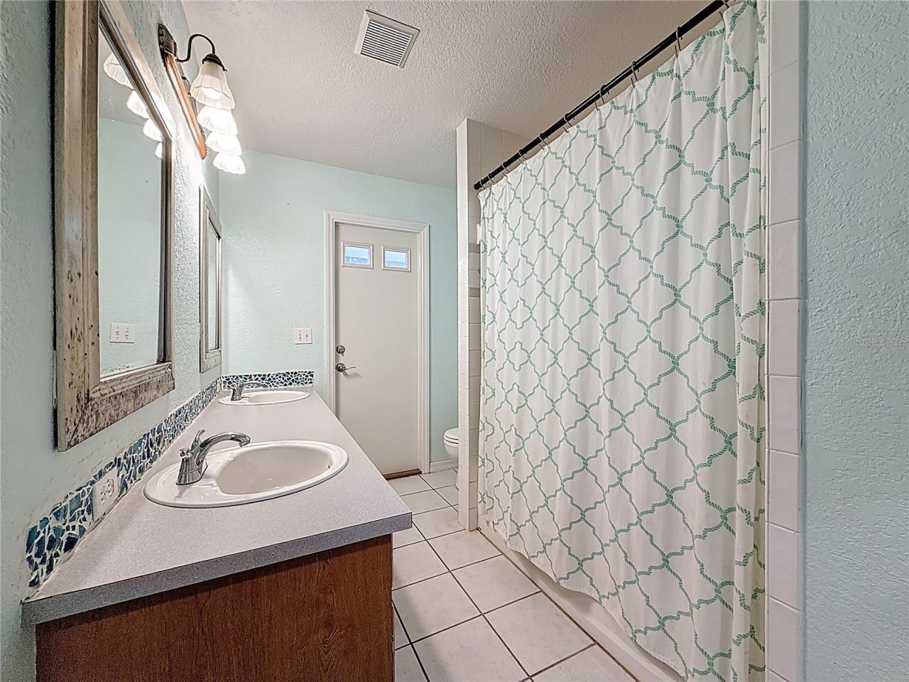 129 Evergreen Drive, Auburndale, FL 33823 Photo