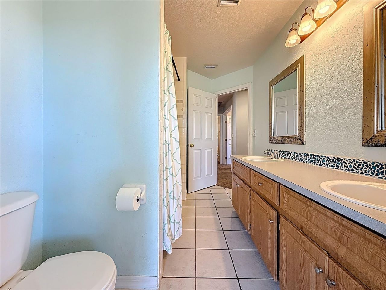 129 Evergreen Drive, Auburndale, FL 33823 Photo