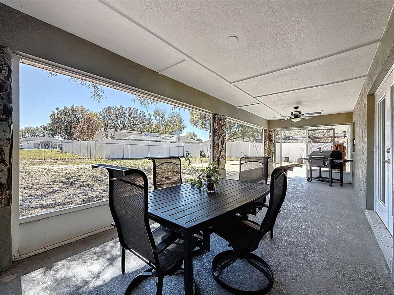 129 Evergreen Drive, Auburndale, FL 33823 Photo