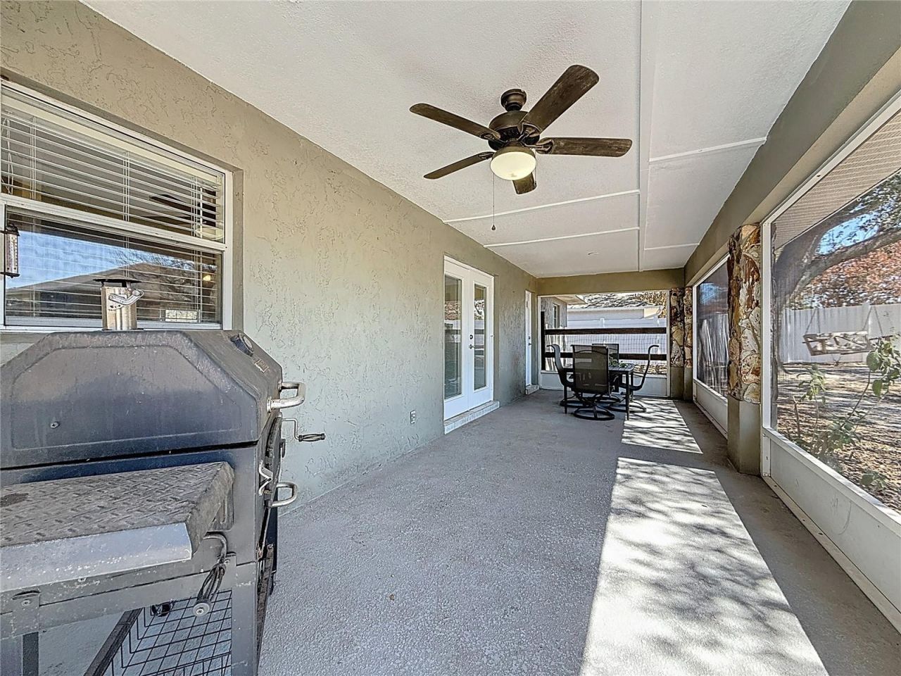 129 Evergreen Drive, Auburndale, FL 33823 Photo