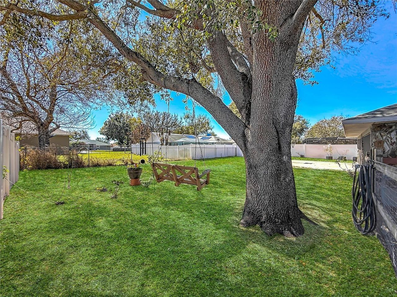 129 Evergreen Drive, Auburndale, FL 33823 Photo