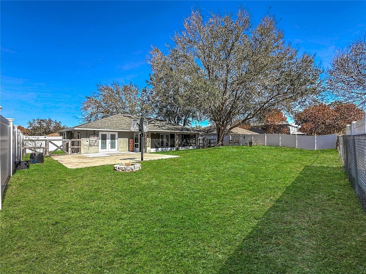 129 Evergreen Drive, Auburndale, FL 33823 Photo