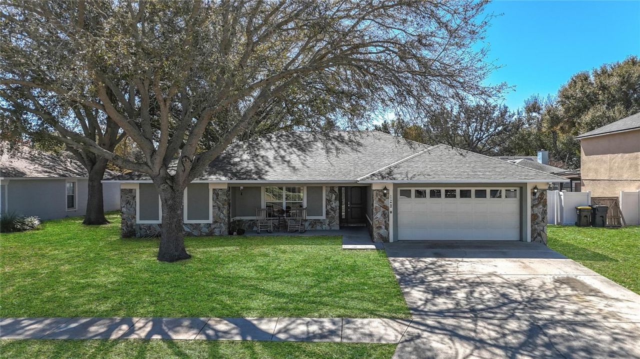 129 Evergreen Drive, Auburndale, FL 33823 Photo