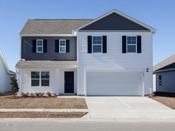 433 Driftwood Drive, Unit 39, Richlands, NC 28574