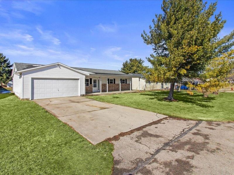 134 Rupolo Drive, Saint Paris, OH 43072 Photo 2