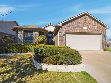 5616 Paluxy Sands Trail, Fort Worth, TX 76179