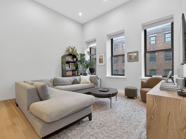 355 Congress St, Unit 501, Boston, MA 02210