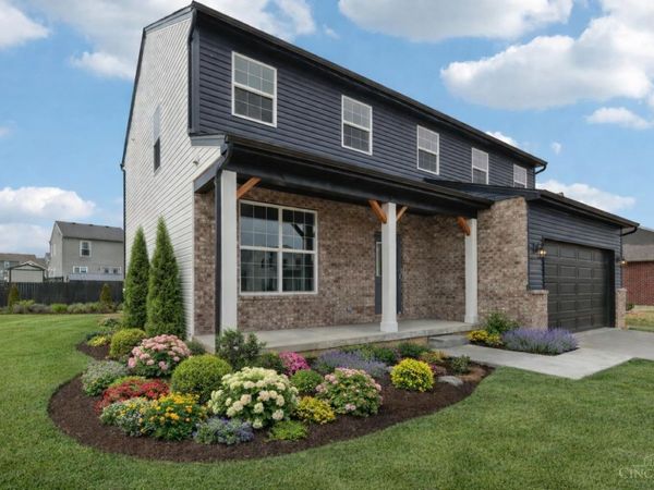 708 W Arlington Drive, Trenton, OH 45067