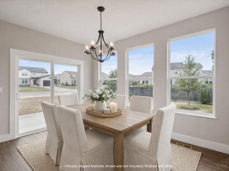 708 W Arlington Drive, Trenton, OH 45067 Photo 2