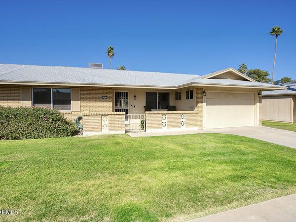 10812 W HATCHER Road, Sun City, AZ 85351